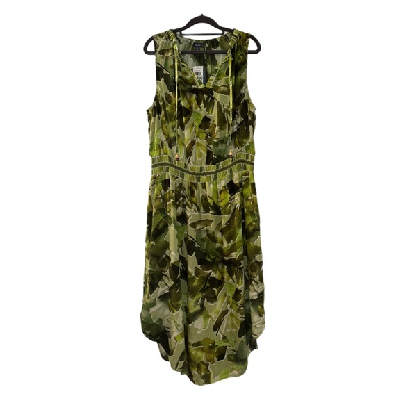 Democracy Green Sleeveless Scoop Neck Sundress with Pockets - Picture 2 of 12